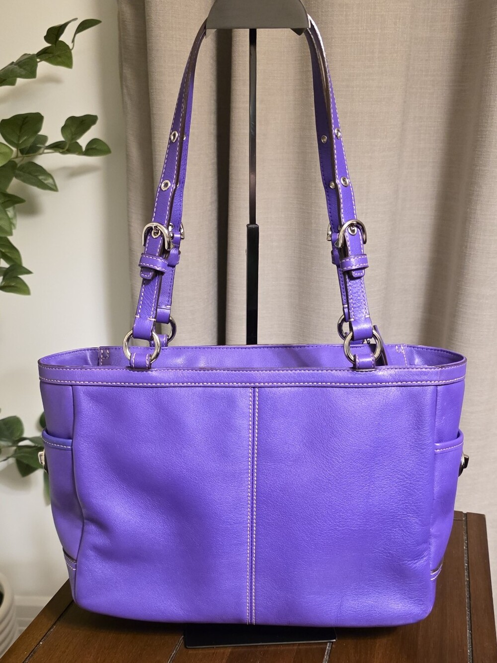 Coach Purple Gallery Tote Z25841 - Picture 4 of 10